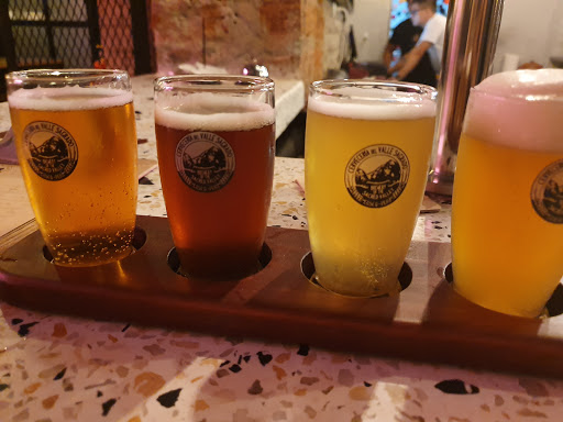 Cervecería Del Valle Sagrado - Taproom Dos de Mayo, Miraflores.