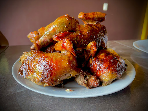 Mr. Tocas Pollos, Parrillas & Chifa